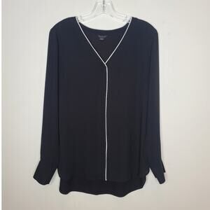 Ann Taylor black with contrast white trim long sleeve popover shirt - medium